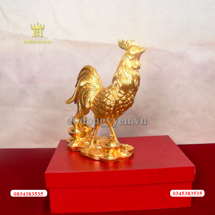 Mẫu tượng gà phong thủy bằng đồng vàng